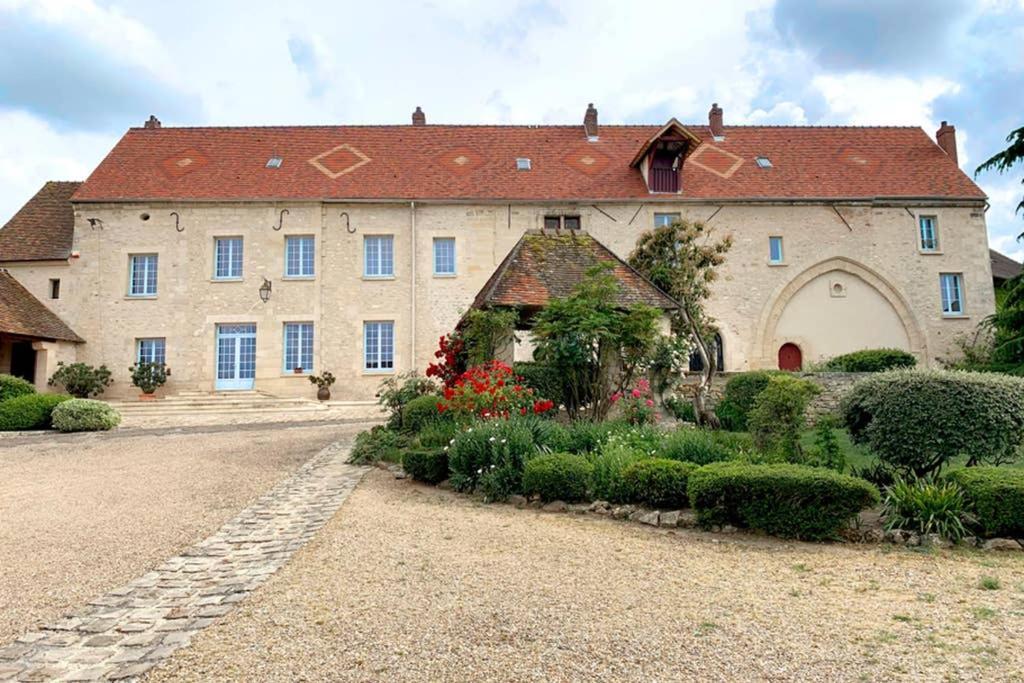 Beautiful Country House Located 50Min From Paris Eiffel Tour - Demeure D'Exception A 50Min De Paris Tour Eiffel Hodent Екстериор снимка