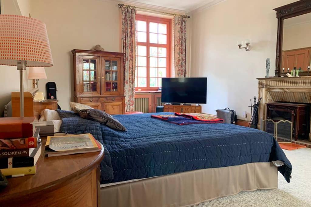 Beautiful Country House Located 50Min From Paris Eiffel Tour - Demeure D'Exception A 50Min De Paris Tour Eiffel Hodent Екстериор снимка