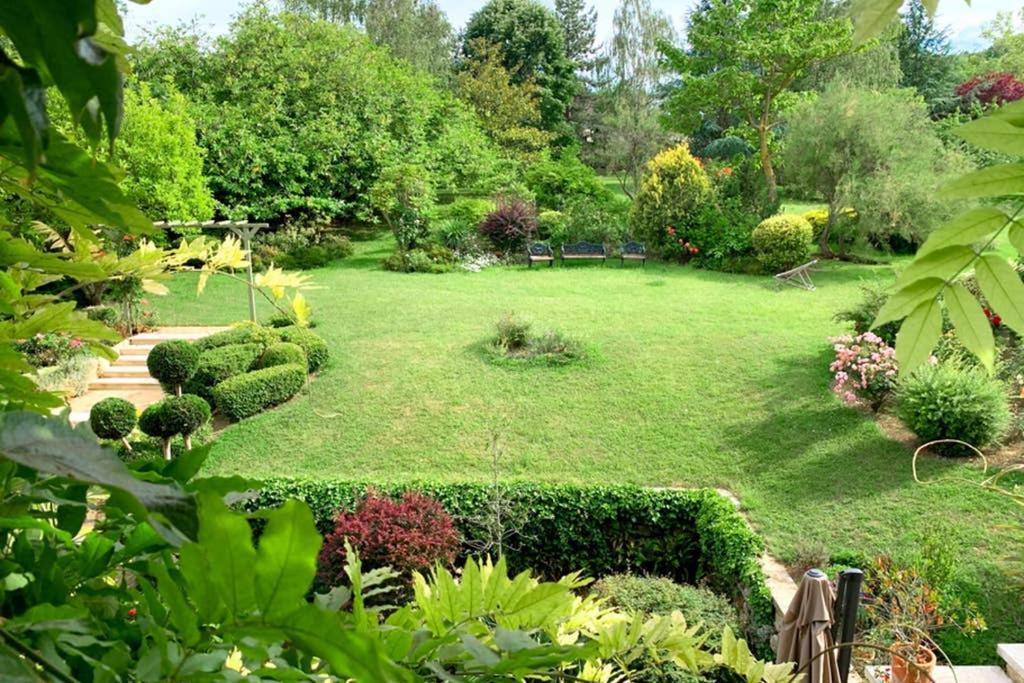 Beautiful Country House Located 50Min From Paris Eiffel Tour - Demeure D'Exception A 50Min De Paris Tour Eiffel Hodent Екстериор снимка