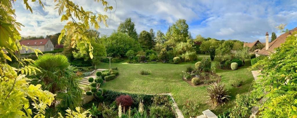 Beautiful Country House Located 50Min From Paris Eiffel Tour - Demeure D'Exception A 50Min De Paris Tour Eiffel Hodent Екстериор снимка